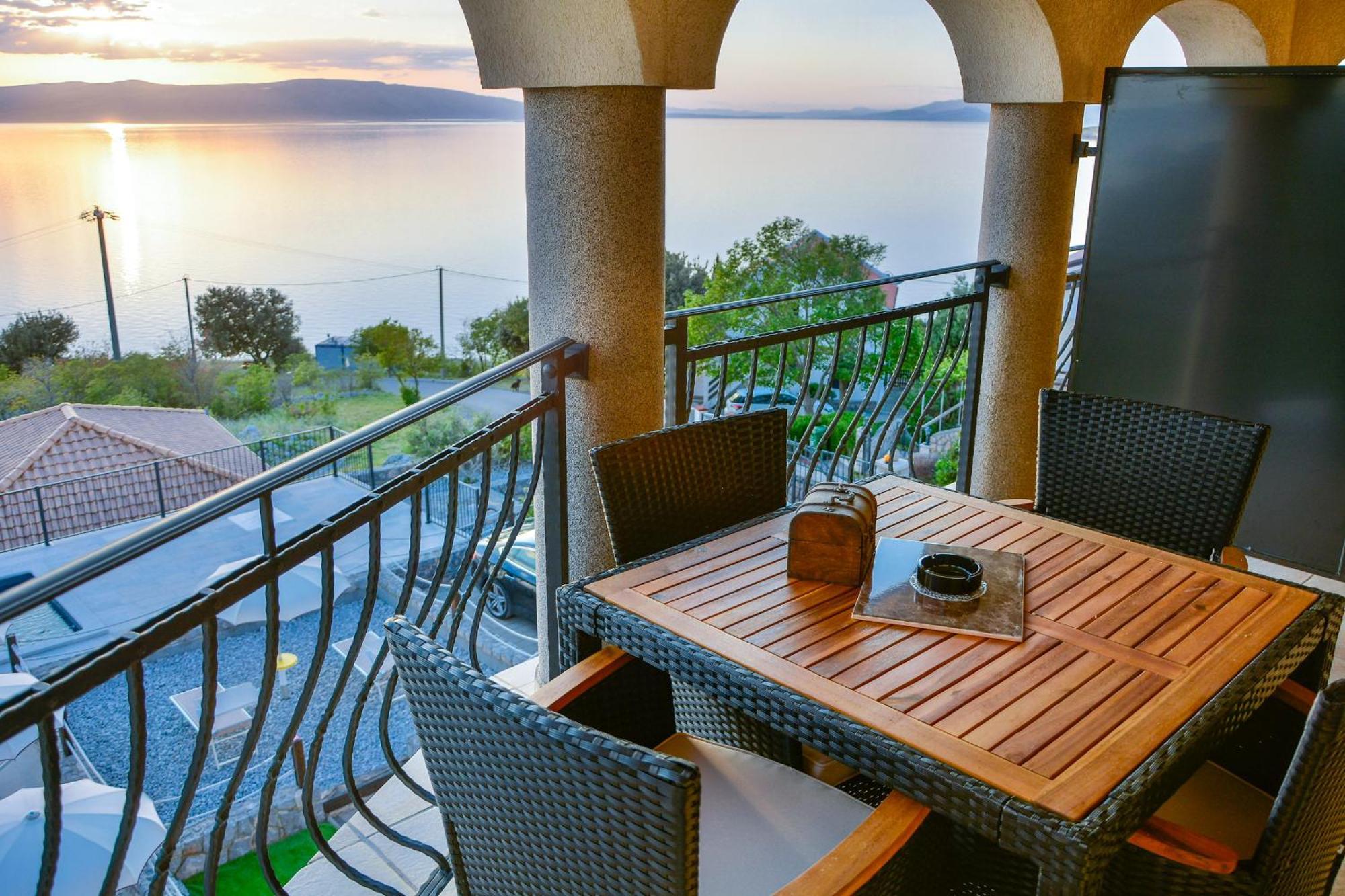 Sea View Apartment